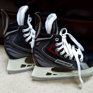 Ice Skates Bauer Vapor X30